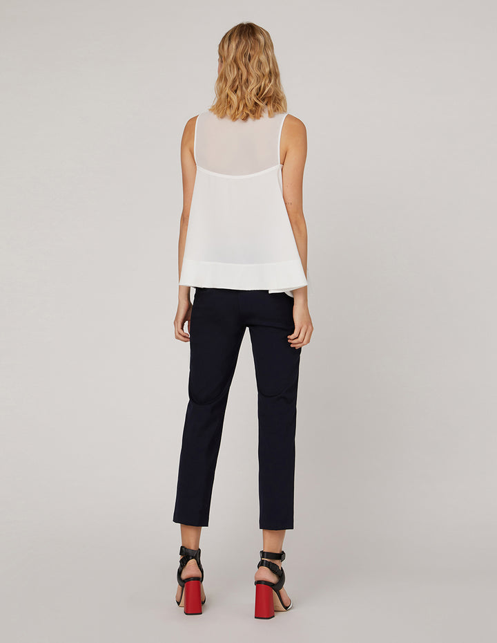 MARYLING White neckline sleeveless loose A-shaped hem top