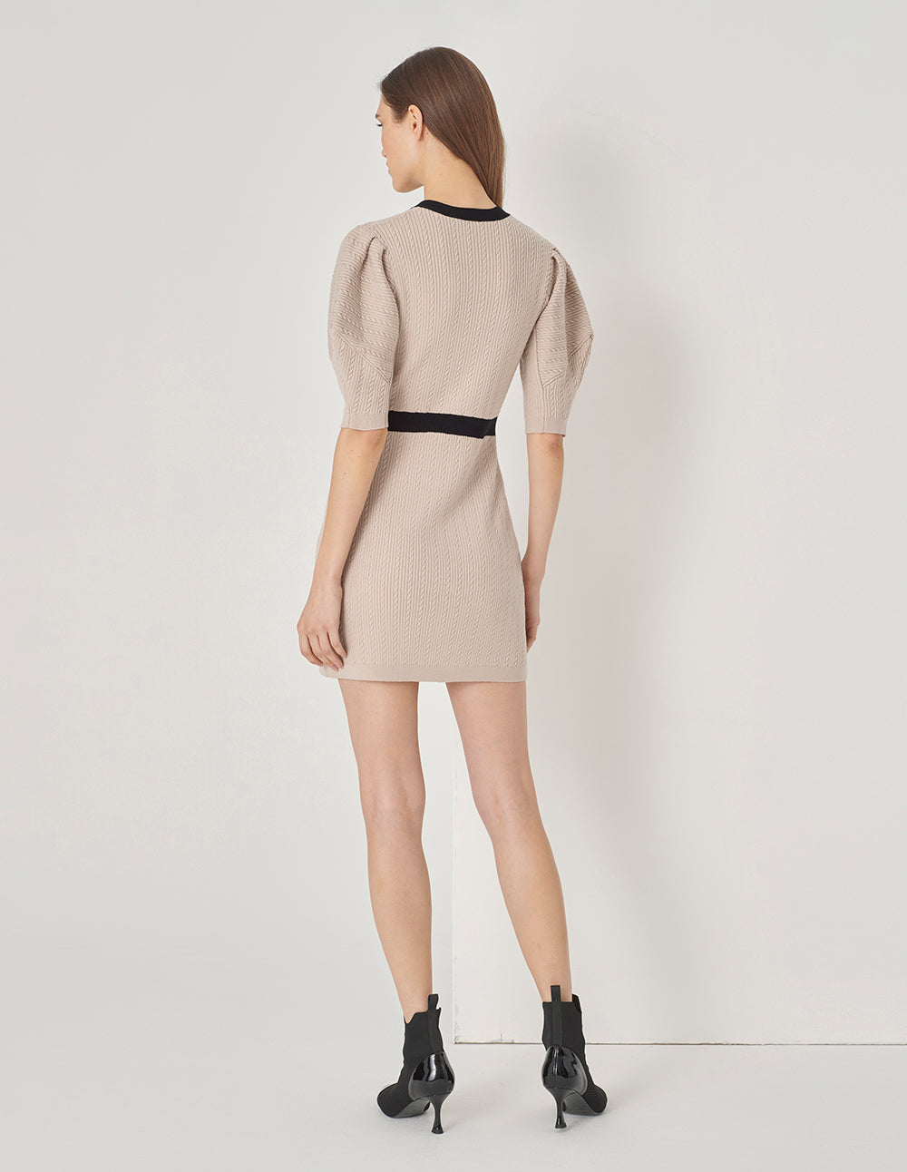 MARYLING Sand Colour Contrast V-Neck Long Sleeve Knit Dress