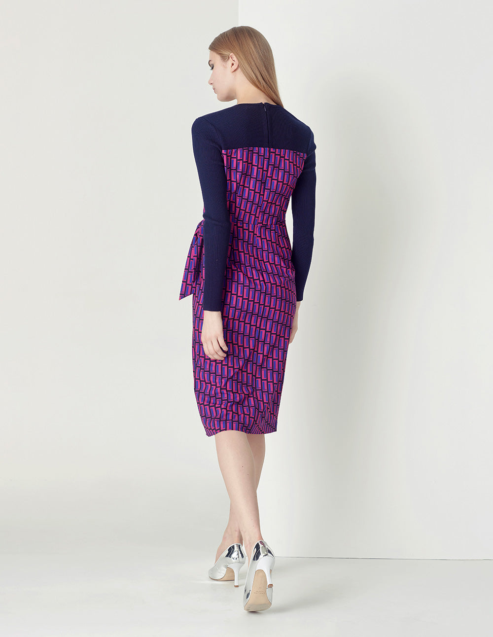 MARYLING blue and red plaid knitted V-neck slim fit dress