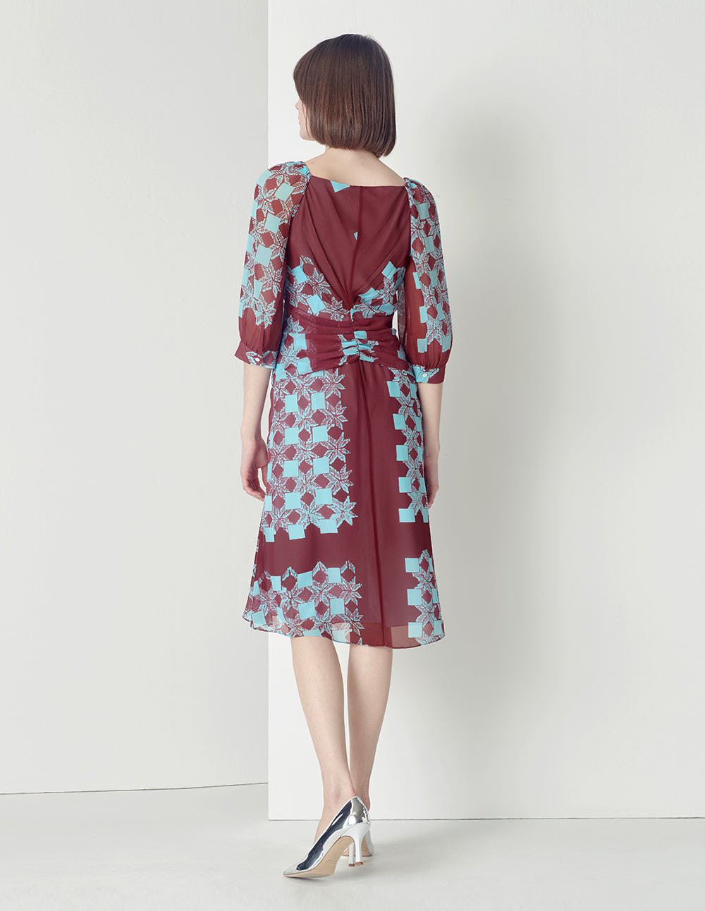 MARYLING Gathered Front Fishtail Print Dress