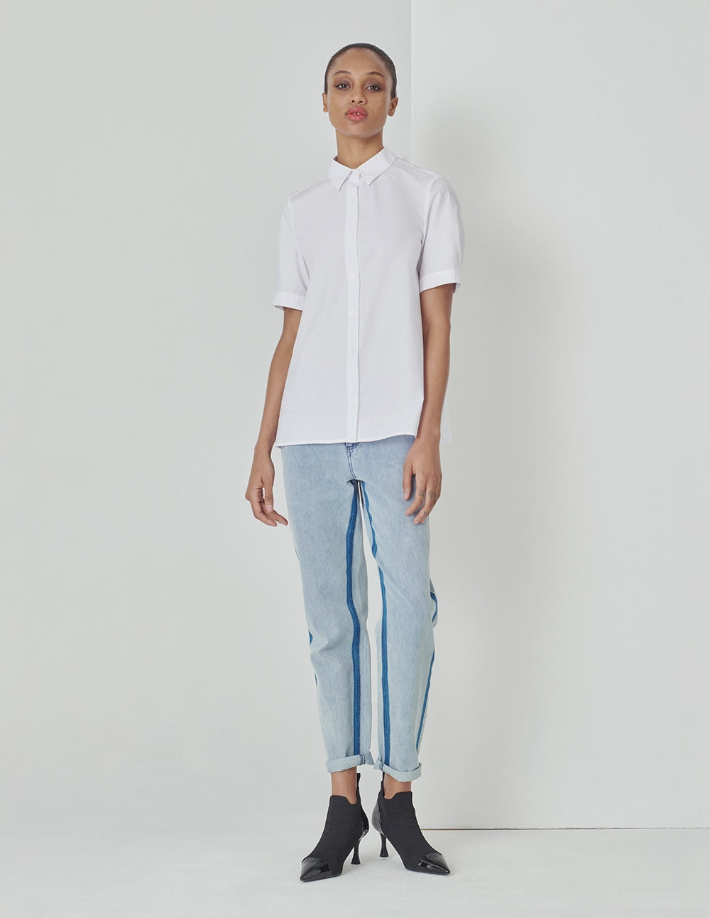 MARYLING White Back Collar Design H-Shaped Short-Sleeved Shirt