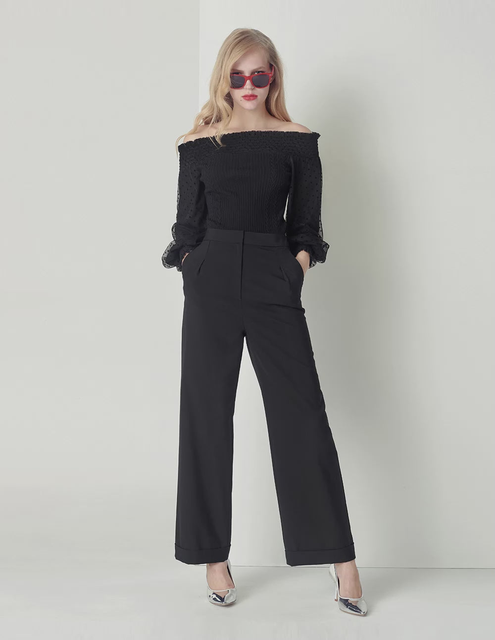 MARYLING One-word neck pleated puff sleeve knitted top